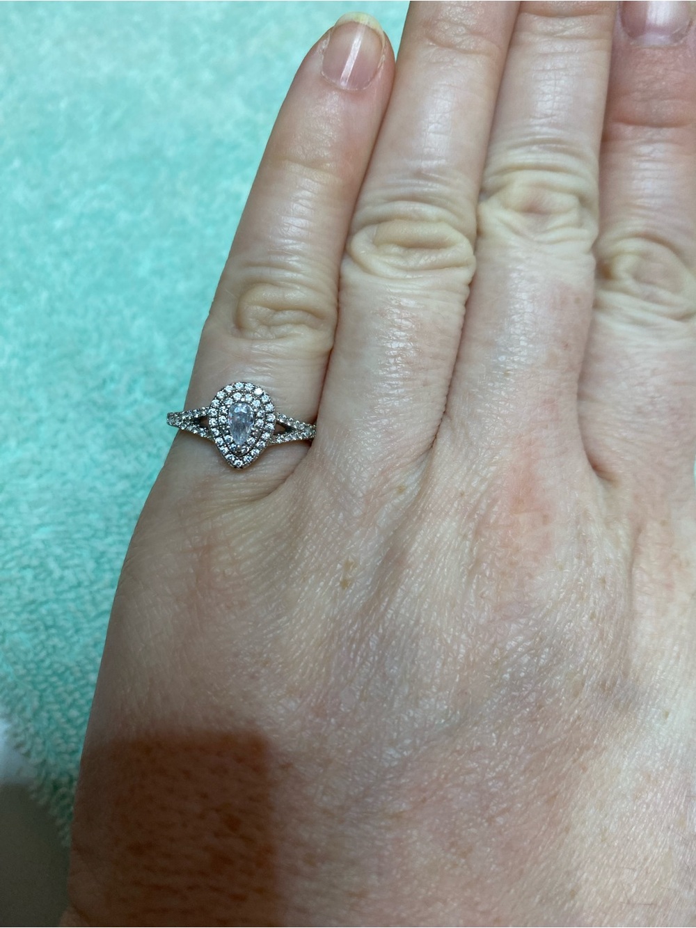925 Sterling Silver Marked Pear-Shaped Halo Ring in Clear Stones - Women